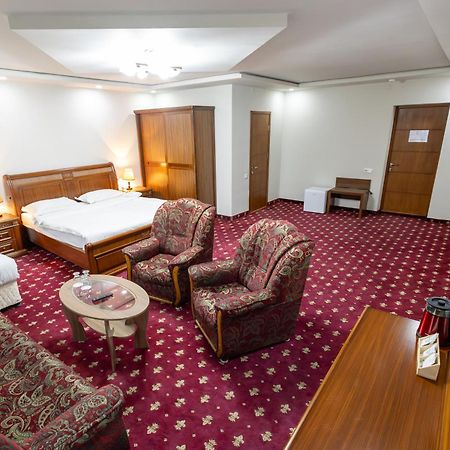 Gyumri Hotel 外观 照片