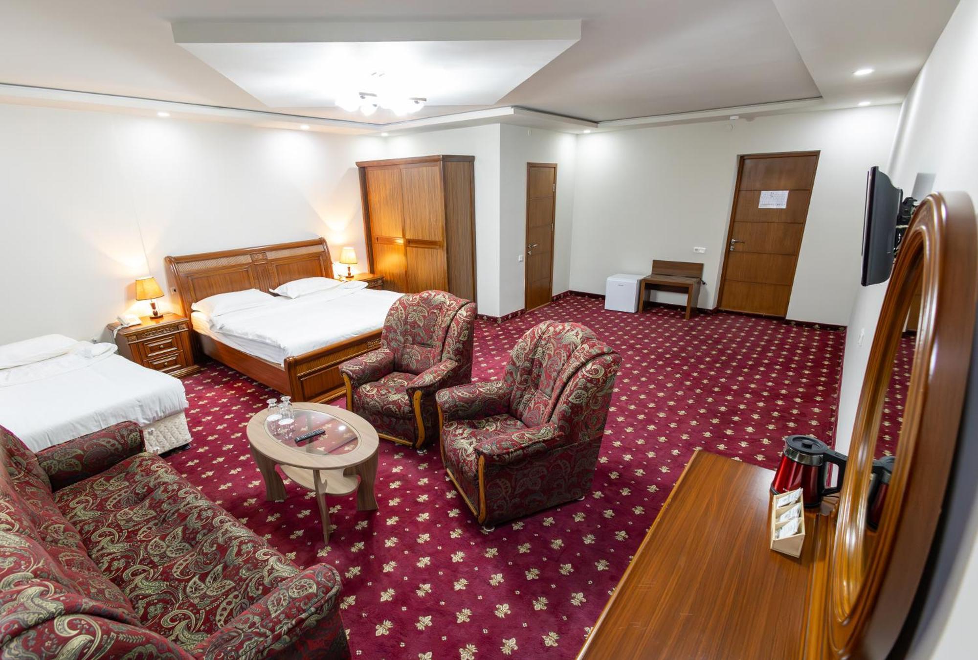 Gyumri Hotel 外观 照片
