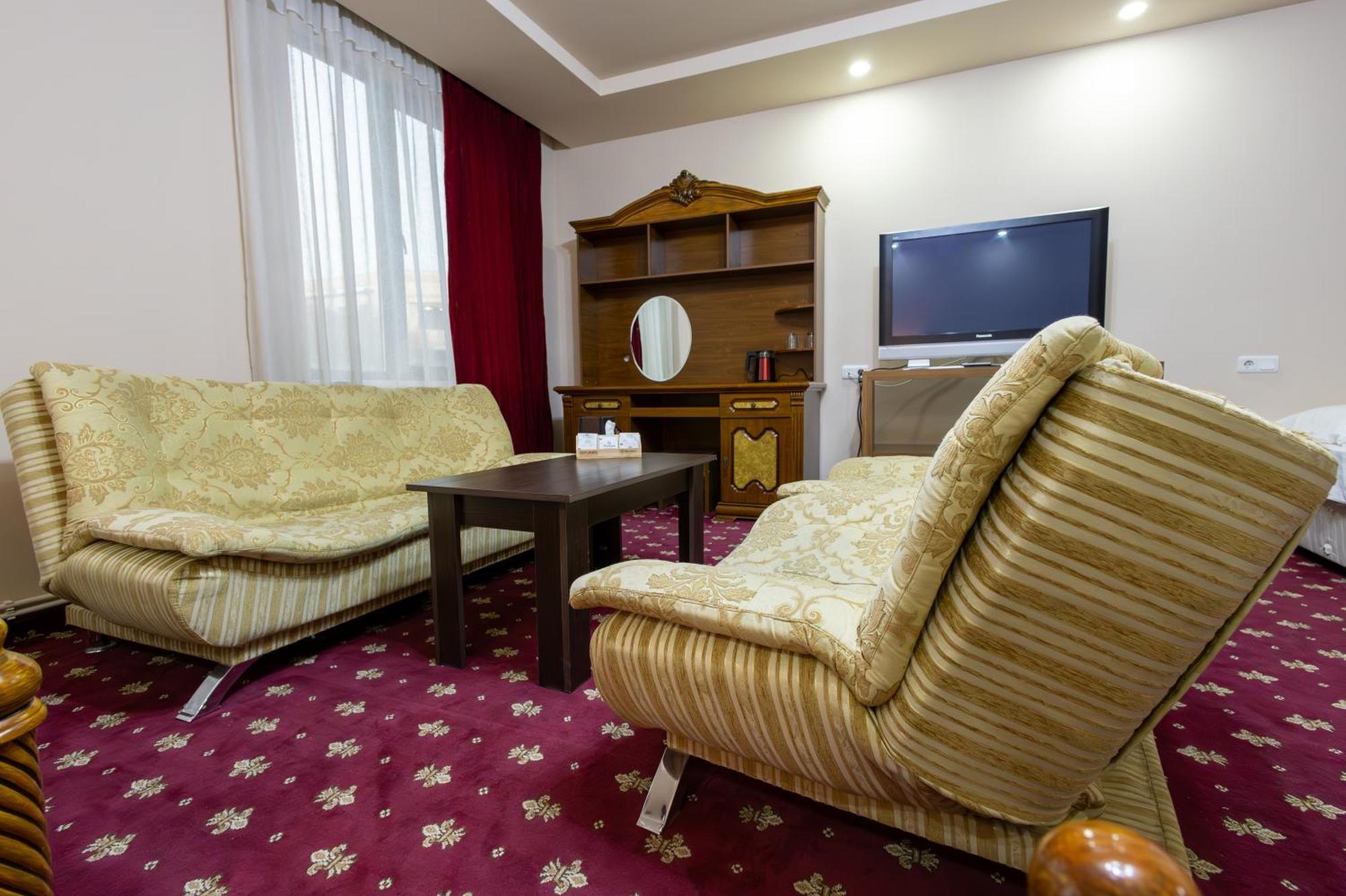 Gyumri Hotel 外观 照片